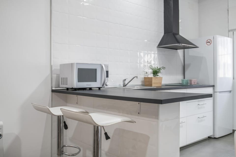 Kitchen or kitchenette, Living room