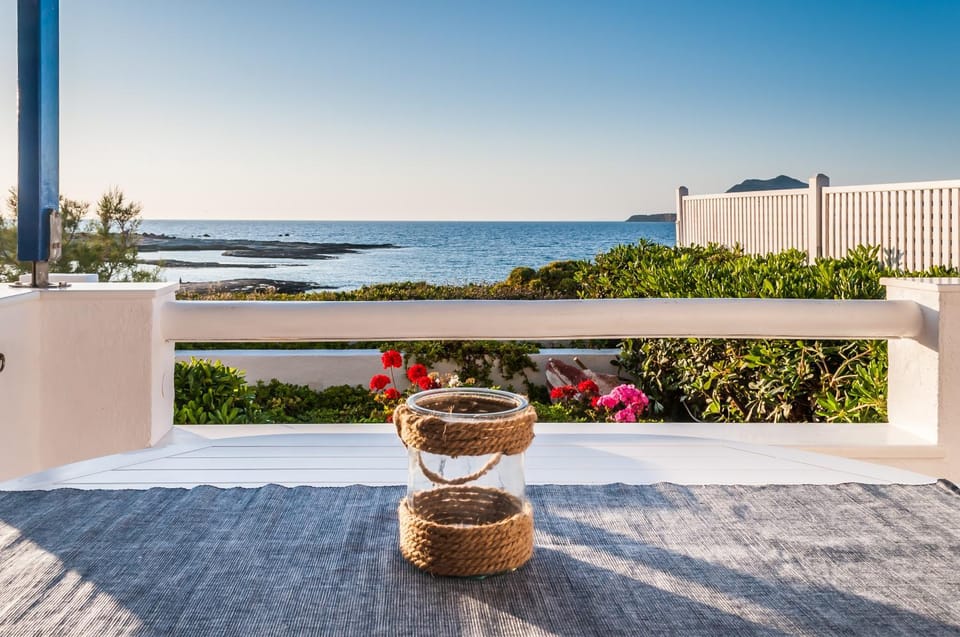 ARTEMIS by Akroploro Apartment in Pollonia