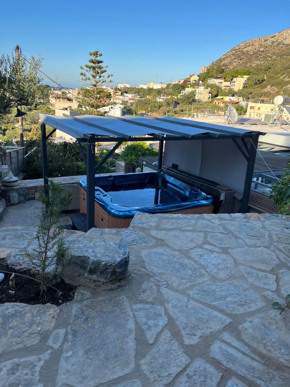 Hot Tub