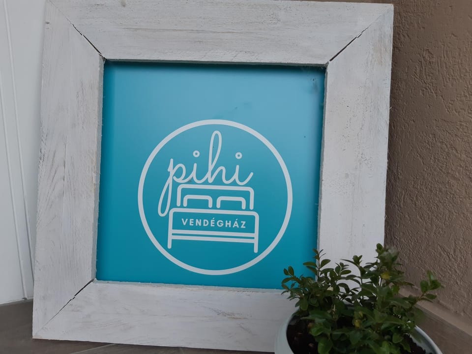 Property logo or sign, Logo/Certificate/Sign, Text overlay, Certificate/Award