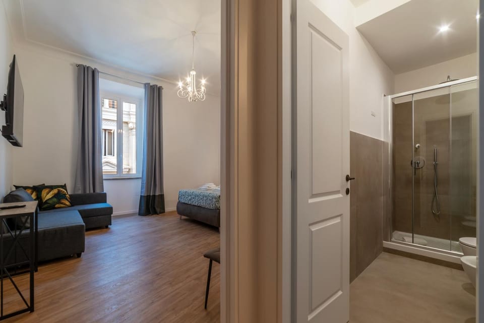 Bed, Bathroom, Photo of the whole room, Bedroom