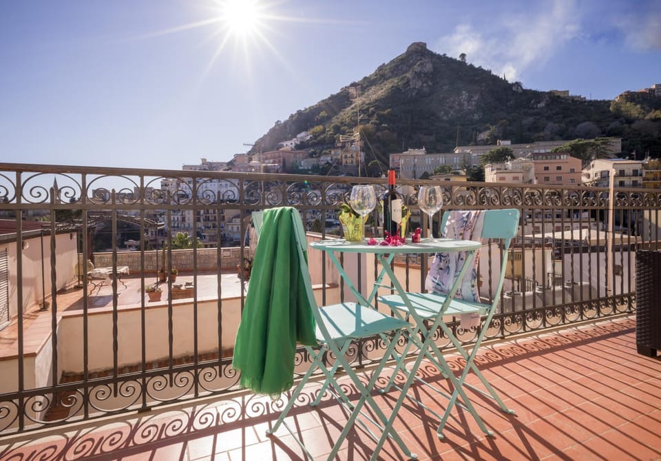 Spring, Day, Natural landscape, View (from property/room), Balcony/Terrace