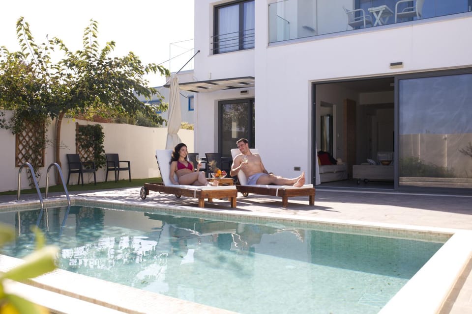 Patio, Pool view, Swimming pool, sunbed