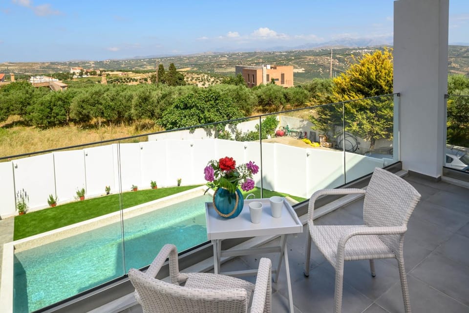 Patio, Balcony/Terrace, Seating area, Pool view