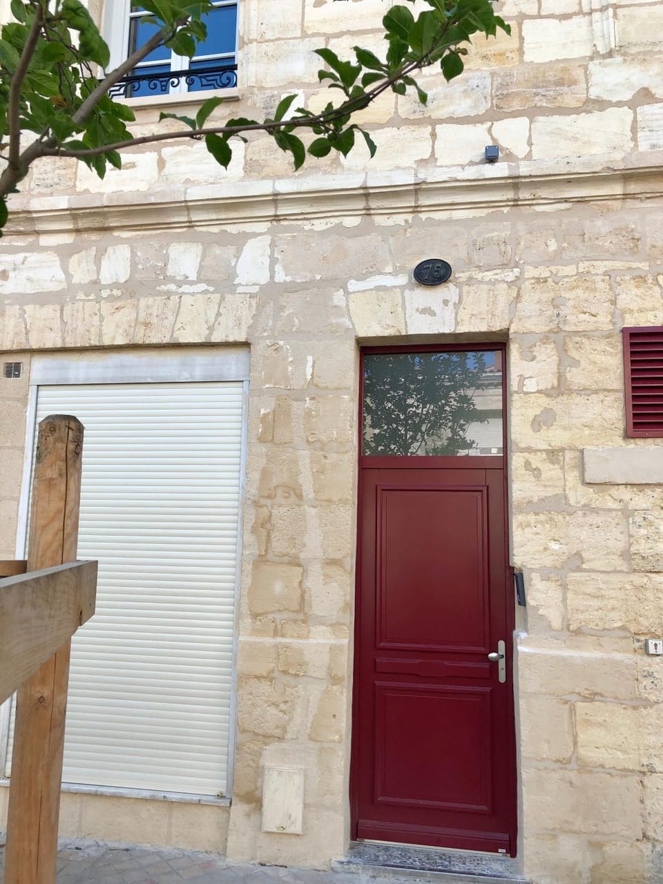 Property building, Facade/entrance, Internal: Not applicable to any particular room