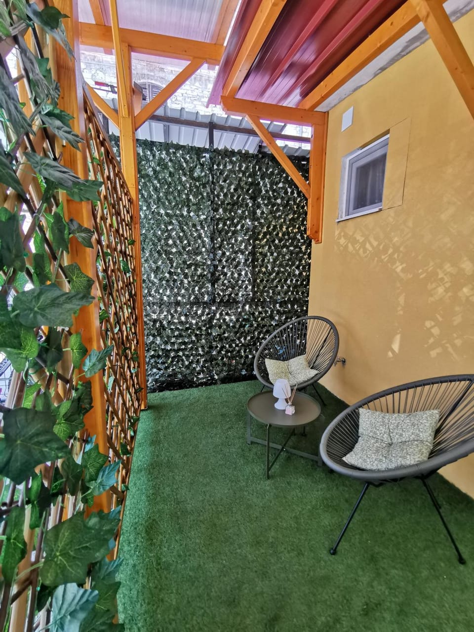 Seating area