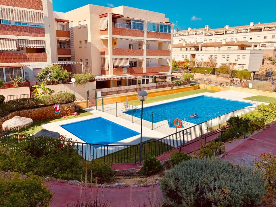 Pool view, Swimming pool, Swimming pool