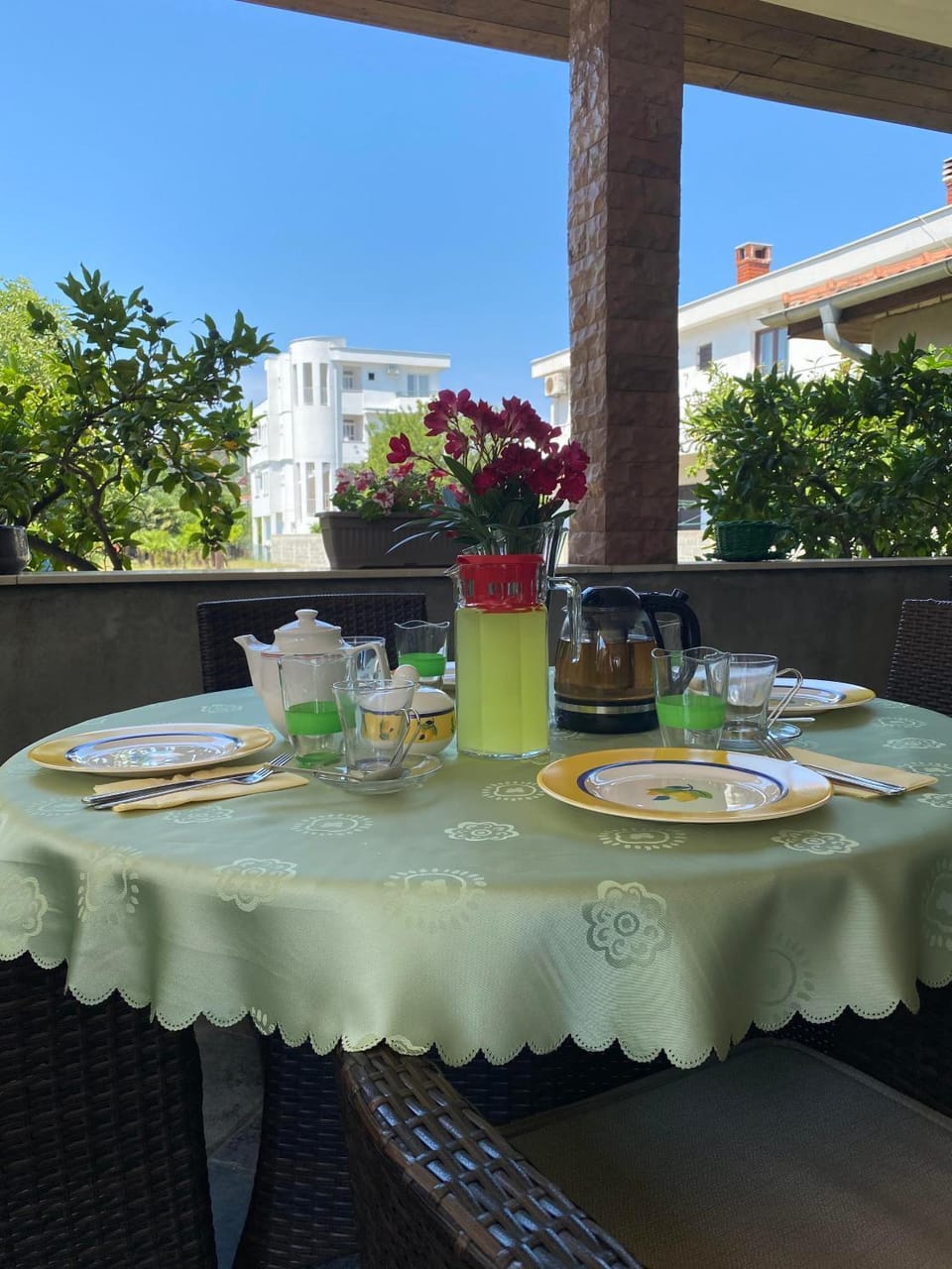 Restaurant/places to eat, BBQ facilities, Garden, Buffet breakfast, Dinner