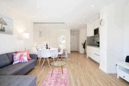 Vilamoura, new style apt, piscina, wifi Apartment in Quarteira
