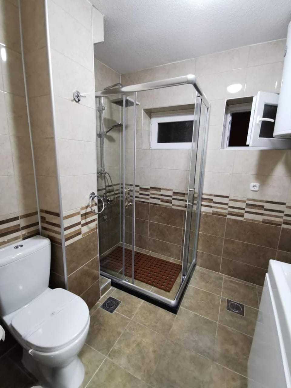 Shower, Toilet, Bathroom