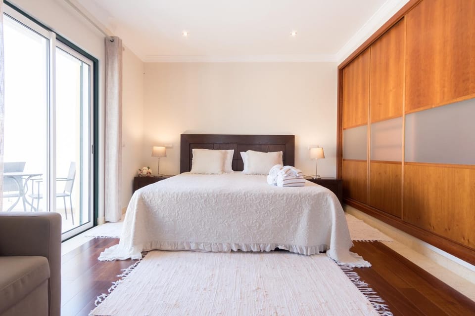 Villa Ria Rose, Alto da Ria 23 - jacuzzi and beach Villa in Alvor