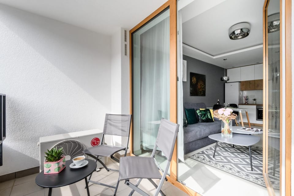 Balcony/Terrace, Seating area