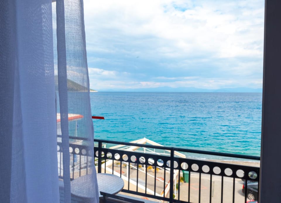 KAMVISSIS HOTEL Hotel in Tyros