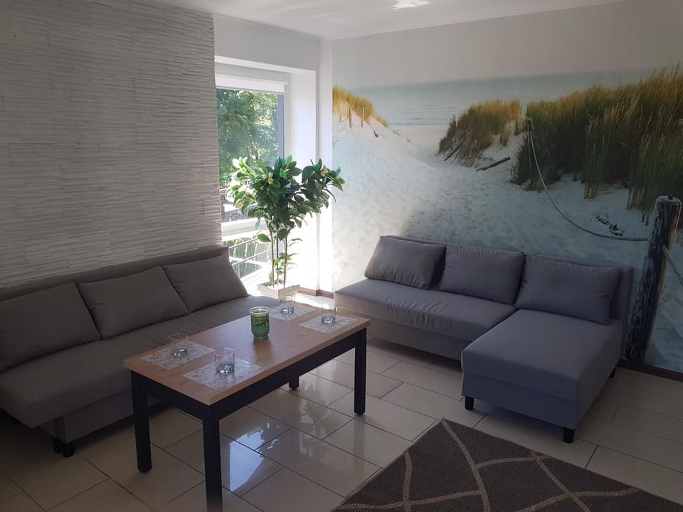 Apartament przy morzu z basenem do 8 miejsc noclegowych Apartment in West Pomeranian Voivodeship, Poland