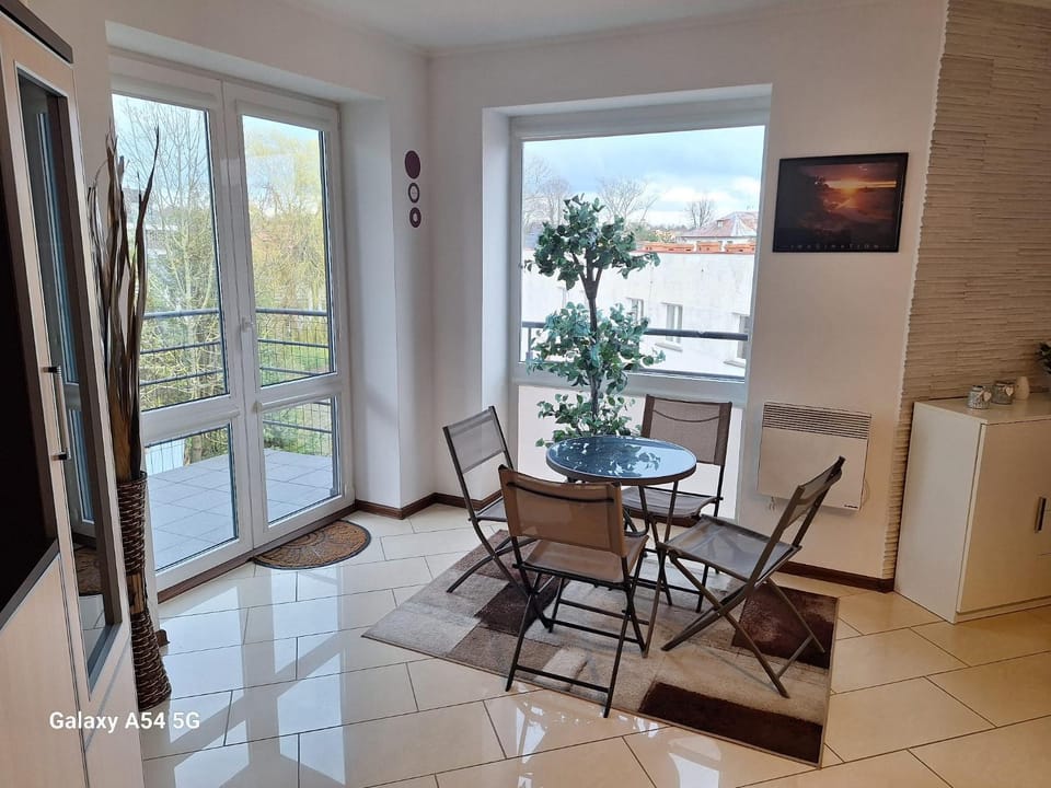Balcony/Terrace, Living room