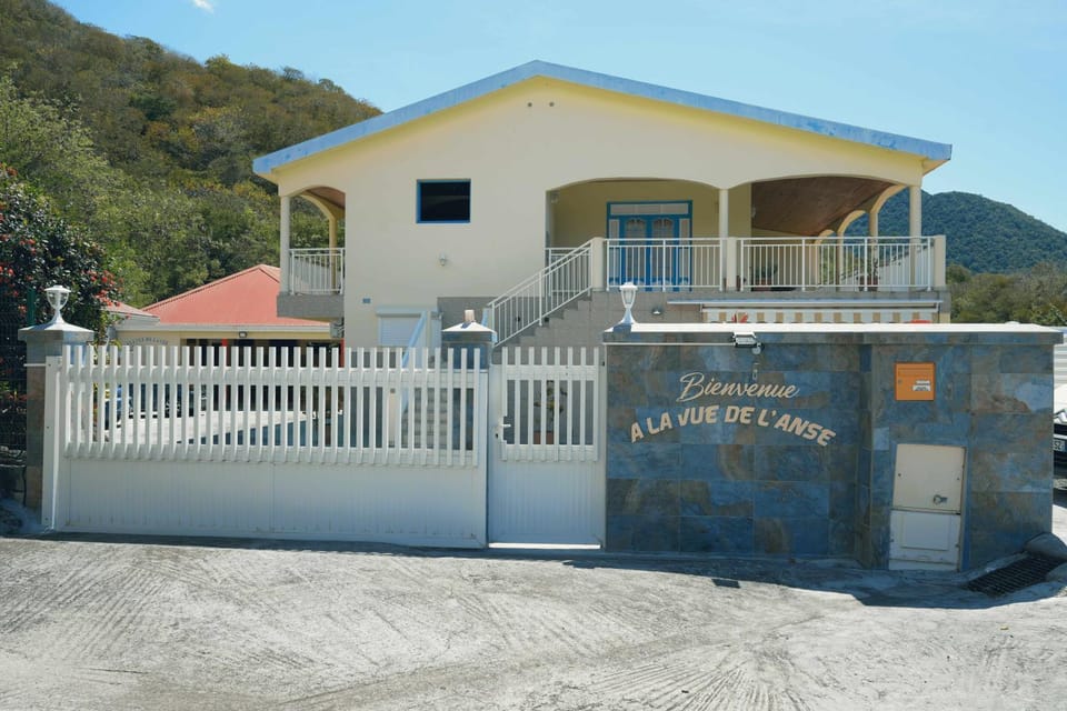Facade/entrance, Property logo or sign