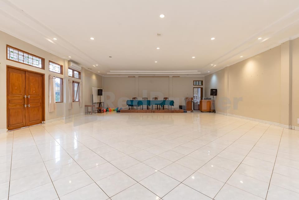 Meeting/conference room