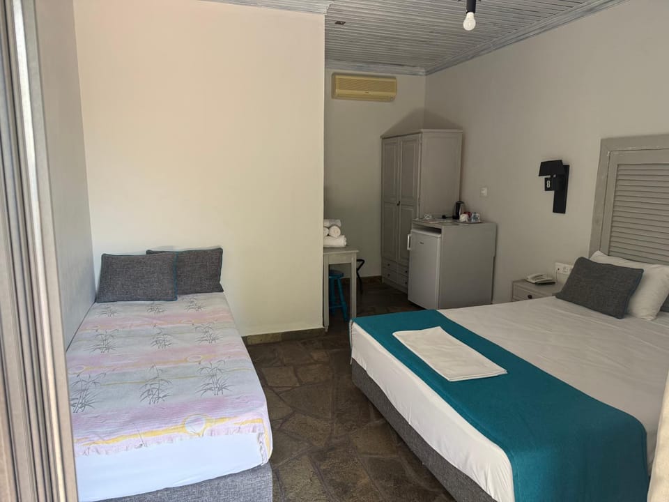 Luxury Rooms Skidia Kekes Beach Resort in Thasos