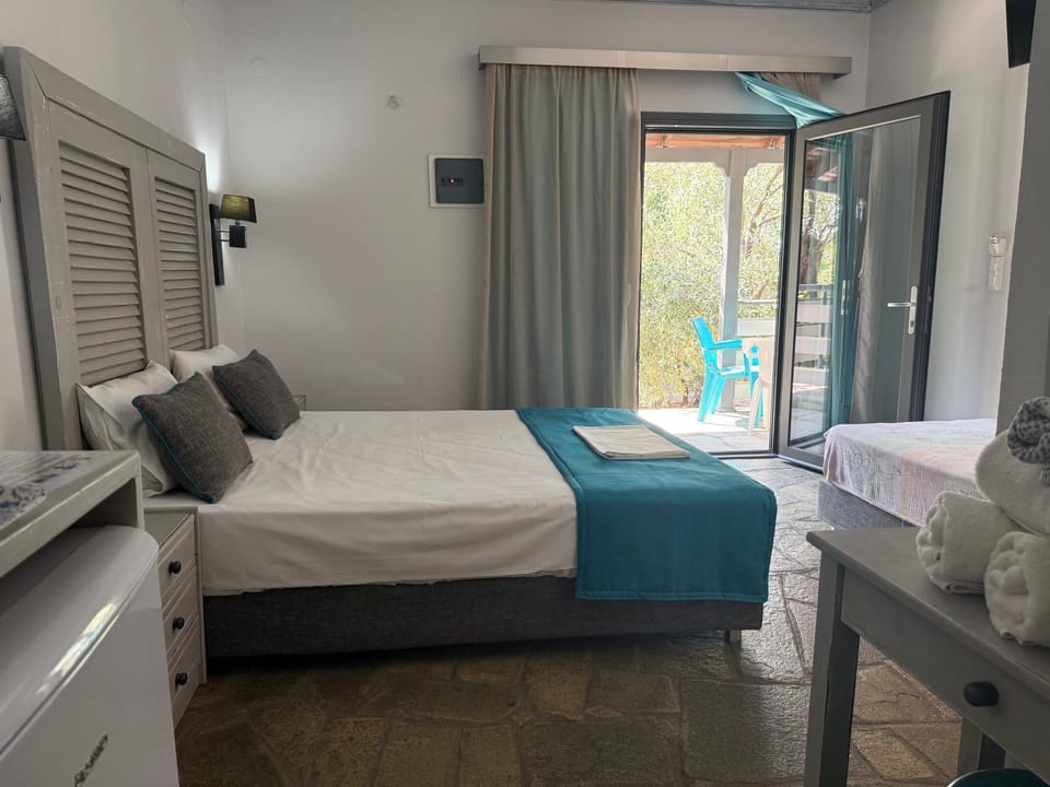 Luxury Rooms Skidia Kekes Beach Resort in Thasos