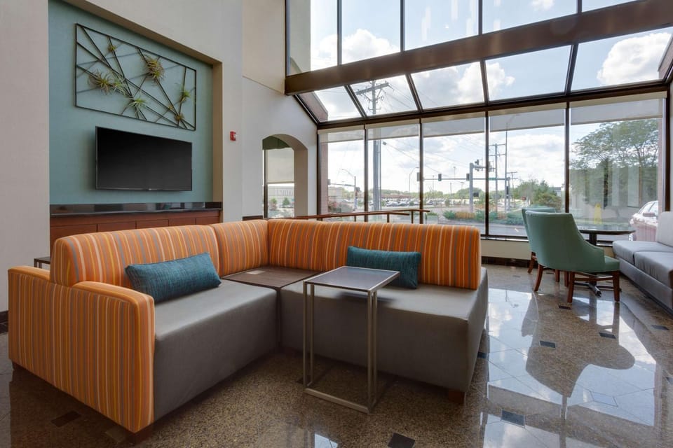Lobby or reception, On site