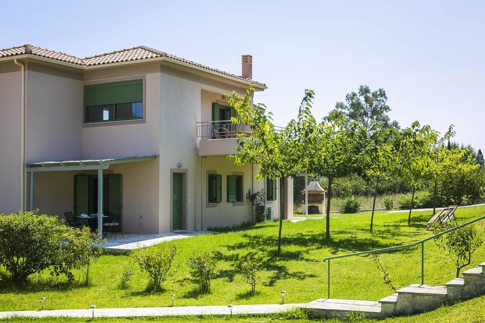 Property building, Garden