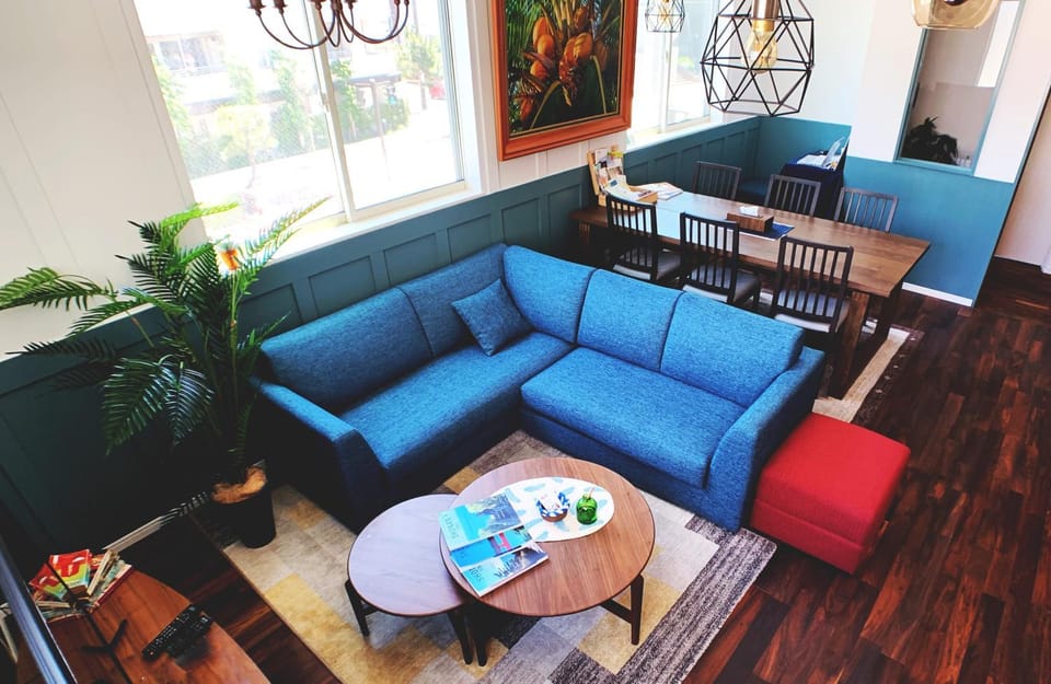 Communal lounge/ TV room