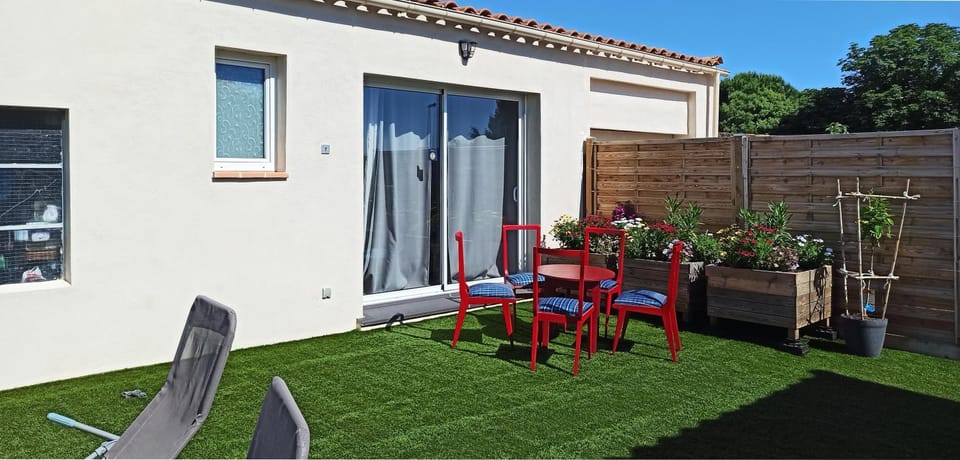 Patio, Balcony/Terrace