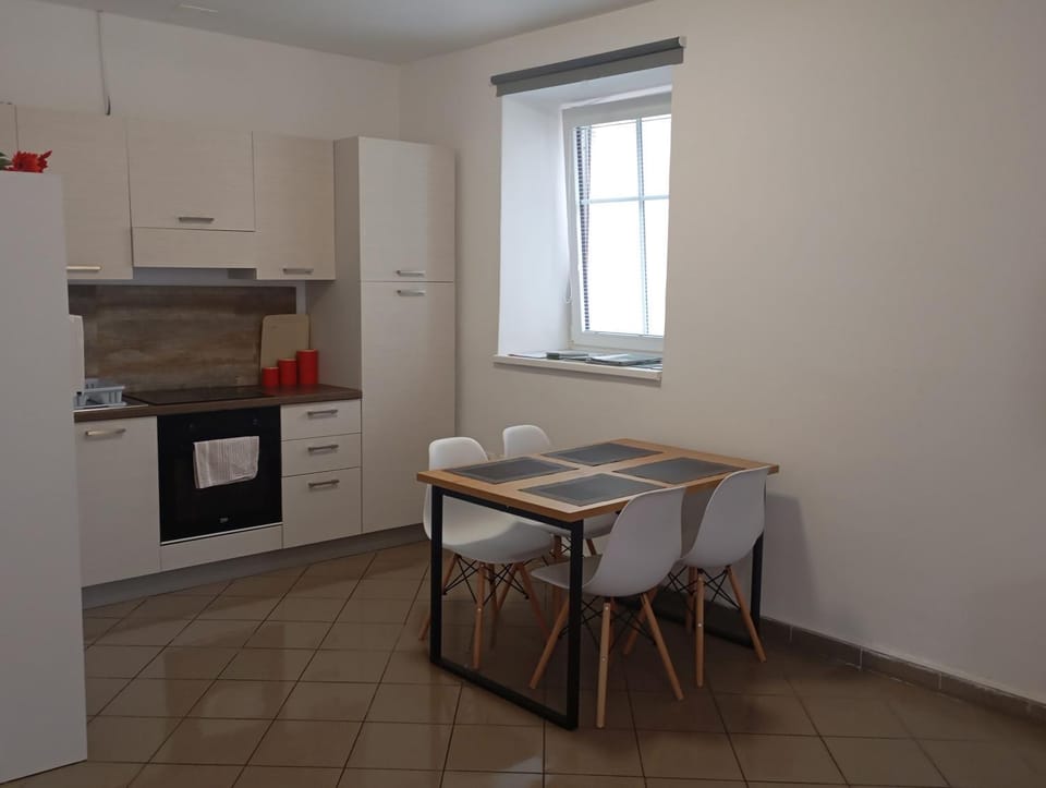 Soca treasure with free parking Apartment in Bovec