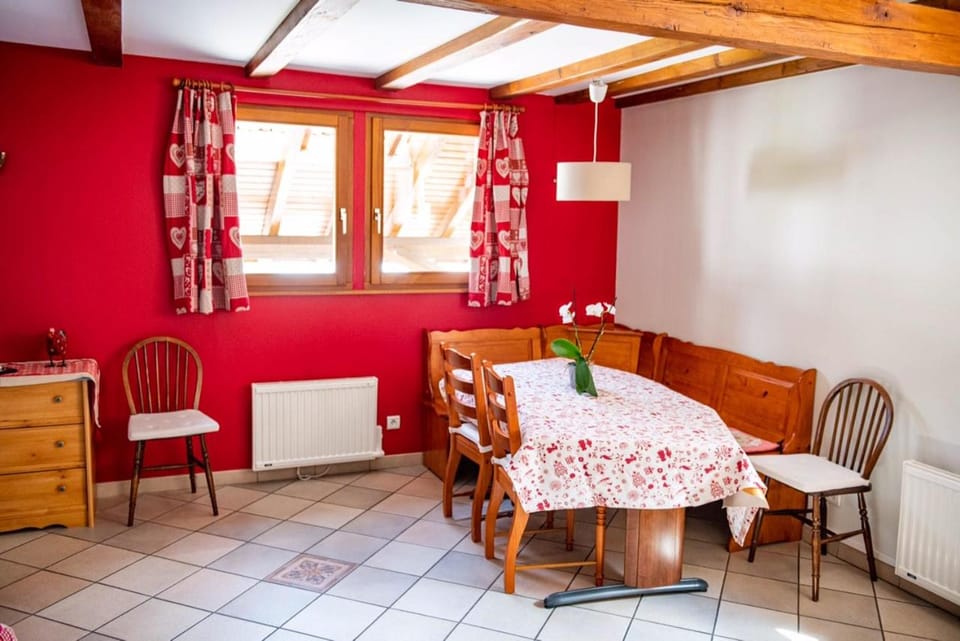 Chez René House in Grand Est