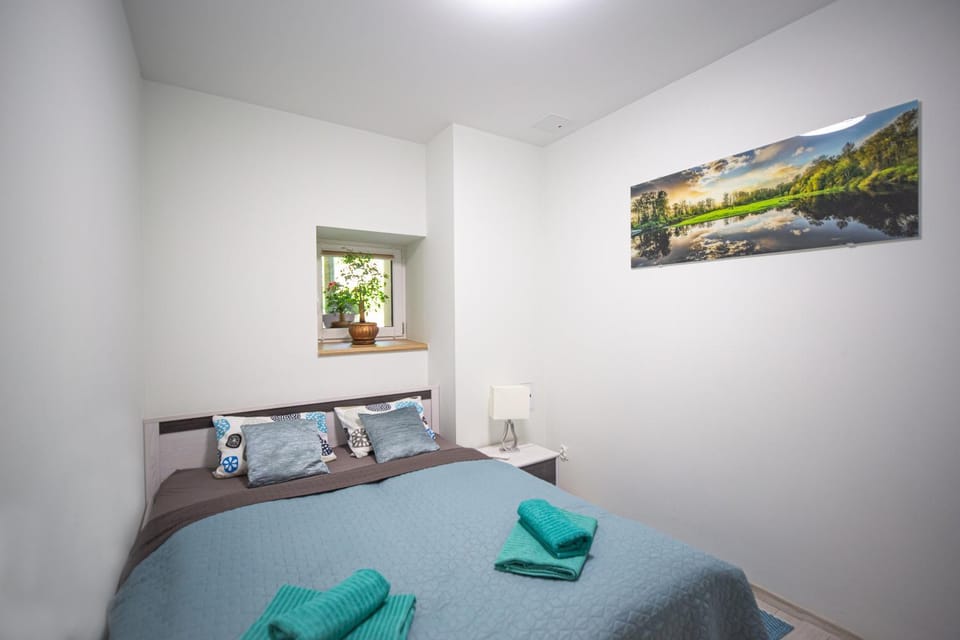 Apartament przy Parku Apartment in Lower Silesian Voivodeship
