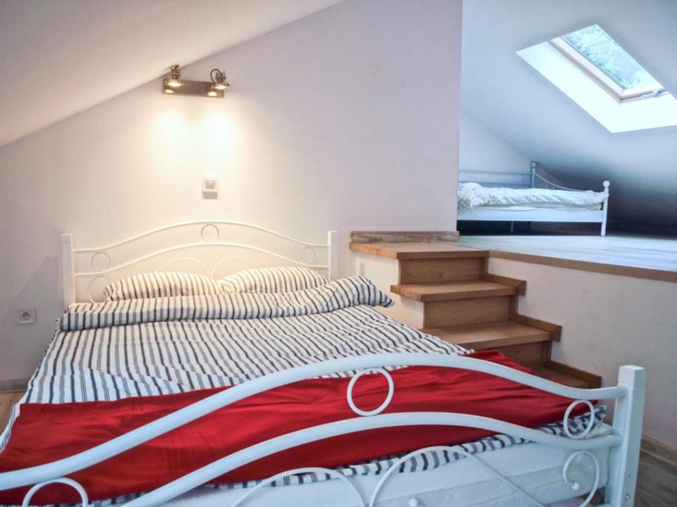 Pod Klonem Apartment in Lesser Poland Voivodeship
