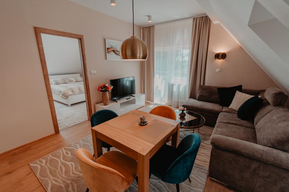 Living room, Seating area, Dining area, Bedroom