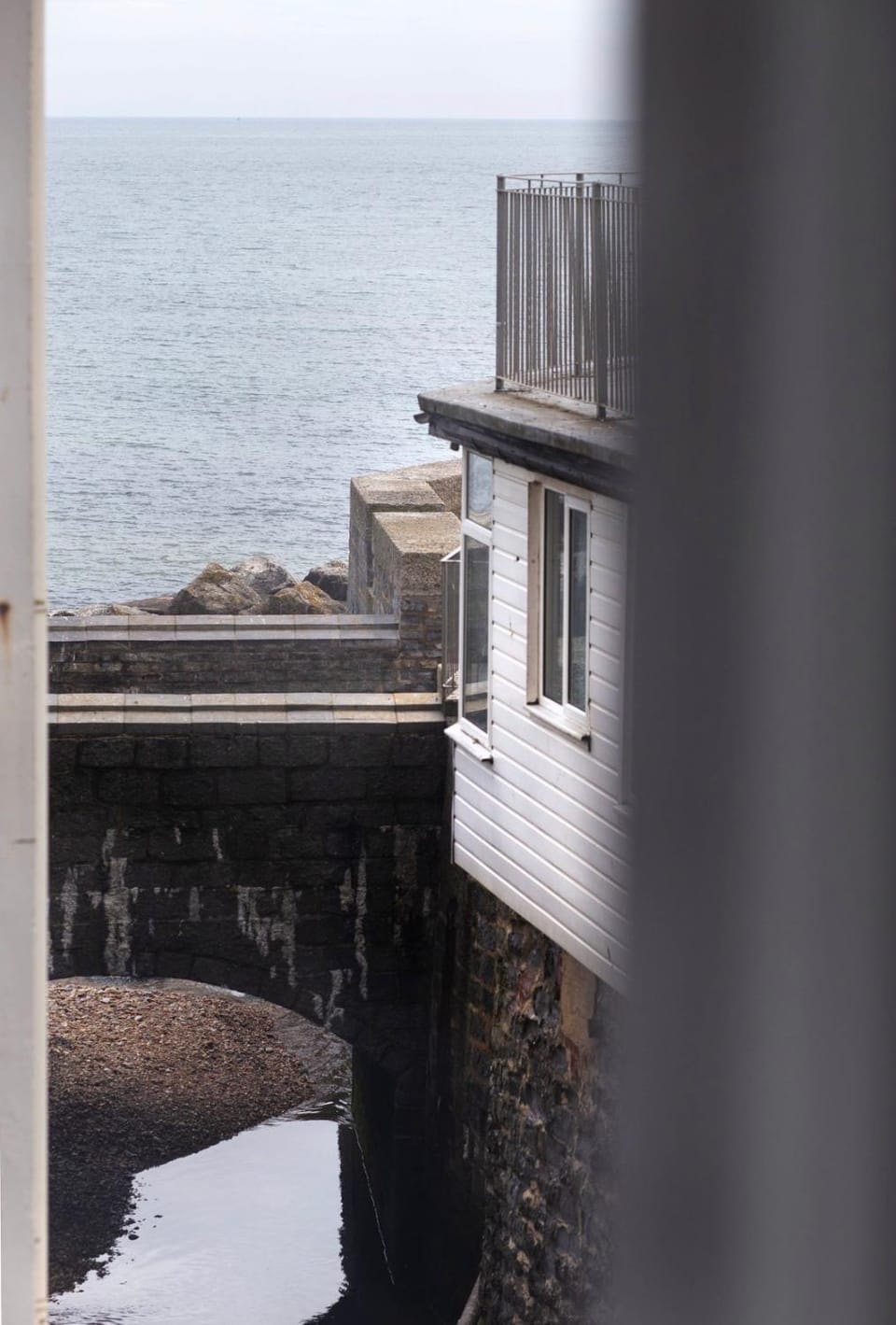 Ammonite Luxury beachfront apartment Apartment in Lyme Regis