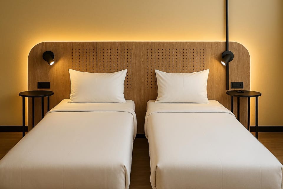 Bed, Photo of the whole room, Bedroom