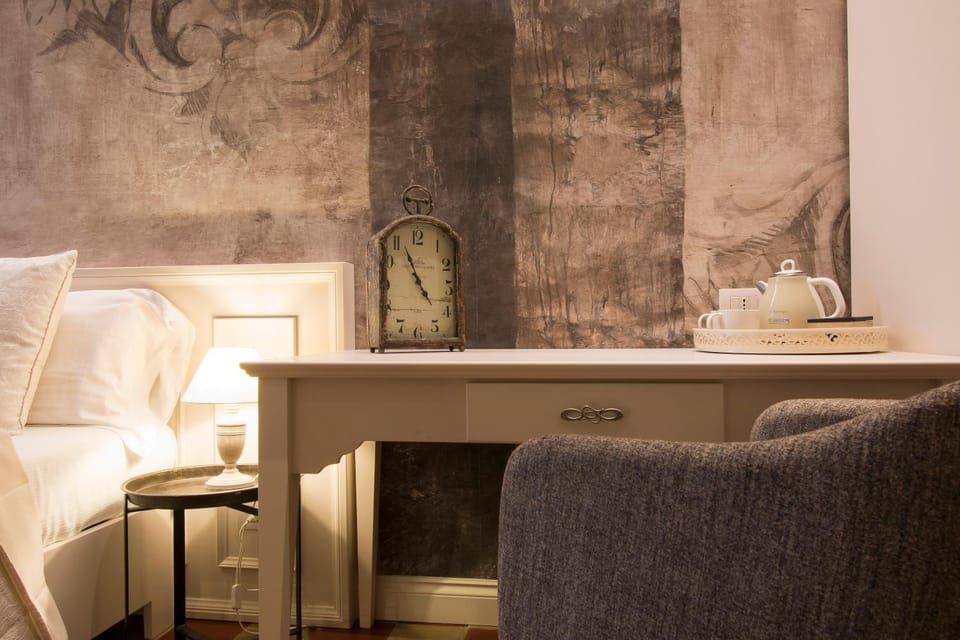 Pistoia INN - Downtown's Charming Rooms Bed and Breakfast in Pistoia