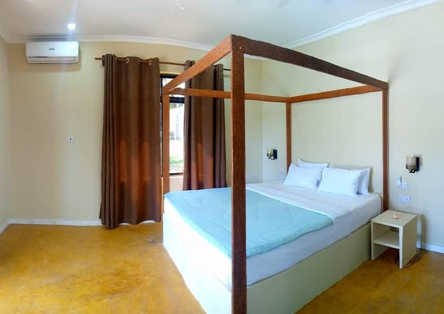 Bed, air conditioner
