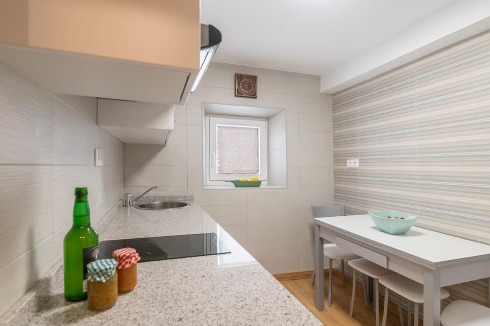 Belmonte, apartamento en Ribadesella VUT-1681-AS Apartment in Asturias