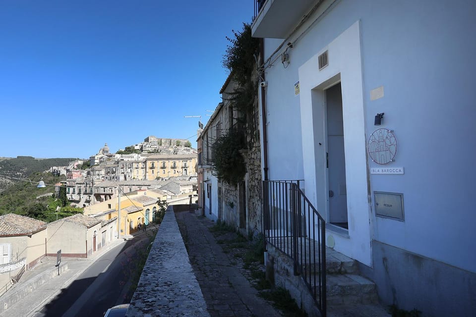 Property building, Facade/entrance, City view, Mountain view