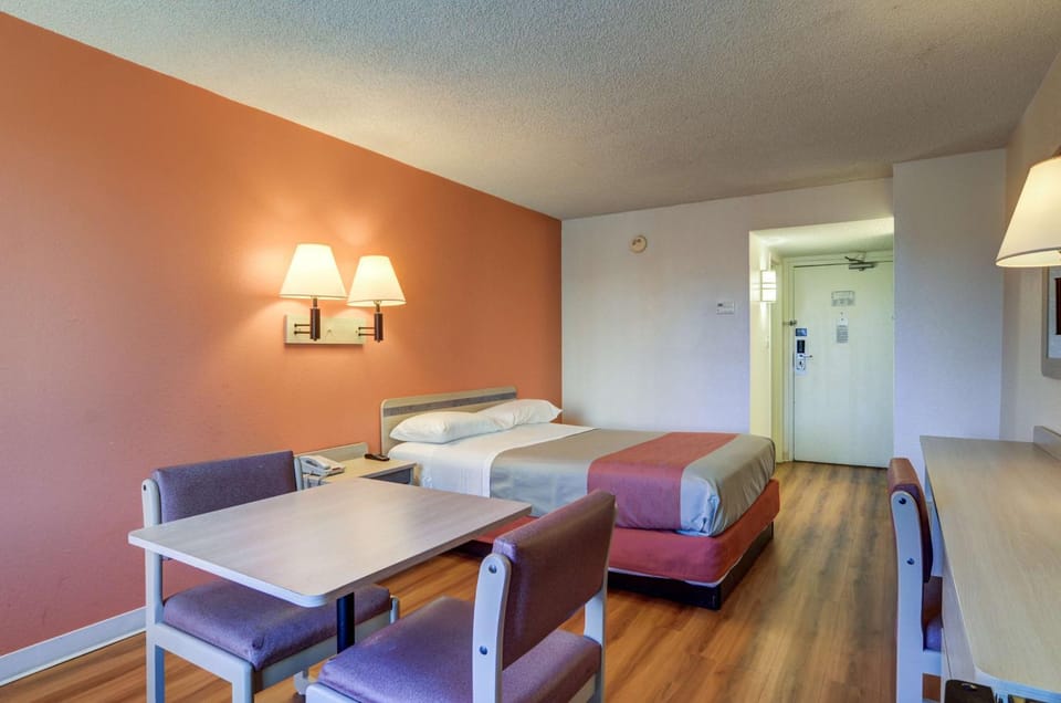 Bedroom, On site