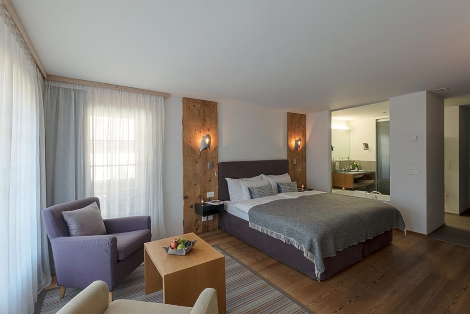 Bathroom, Bedroom