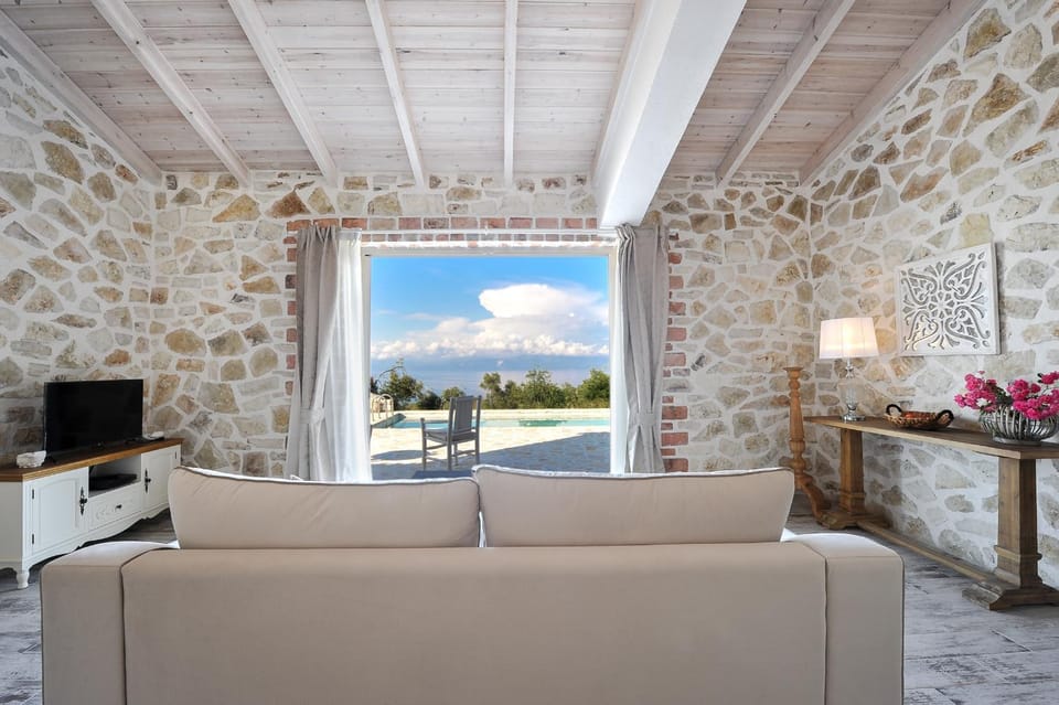 Villa Semeli Villa in Peloponnese, Western Greece and the Ionian