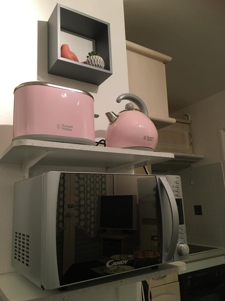 Coffee/tea facilities, Kitchen or kitchenette