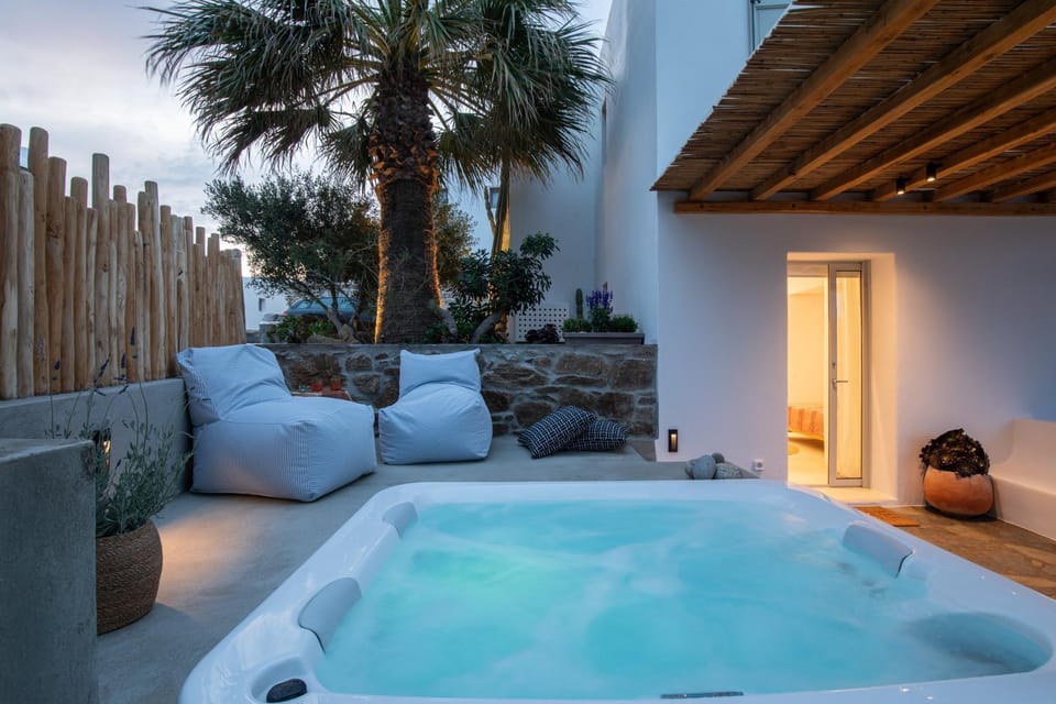 Levantes House Mykonos House in Mykonos, Mikonos 846 00, Greece