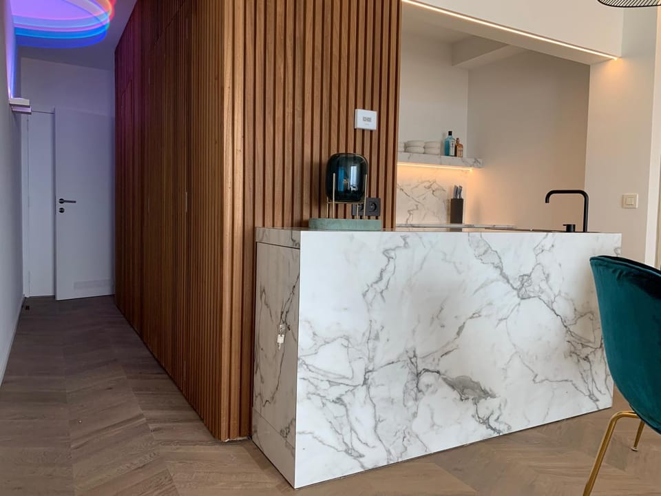 Seashore Beach View Apartment in Koksijde