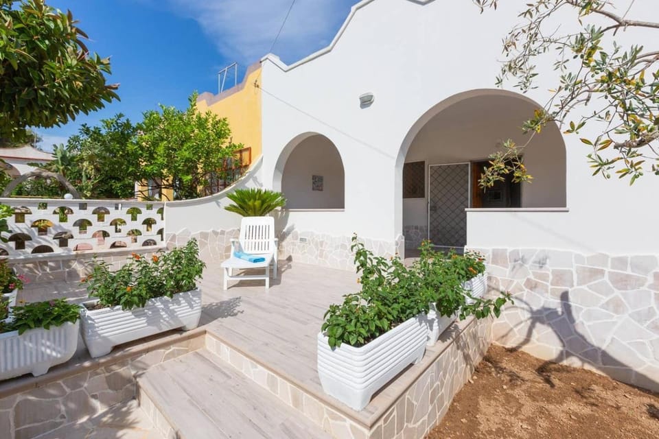 Stella Marina - Porto Pirrone Paradise Beach House in Province of Taranto