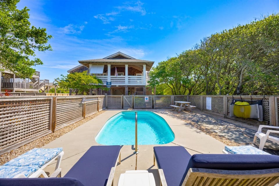 3040 - SeaVue House in Southern Shores