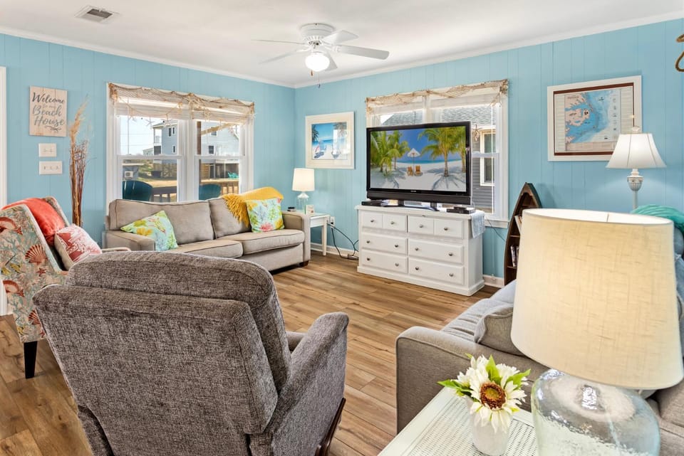 5001 - Indebted By The Sea House in Kill Devil Hills
