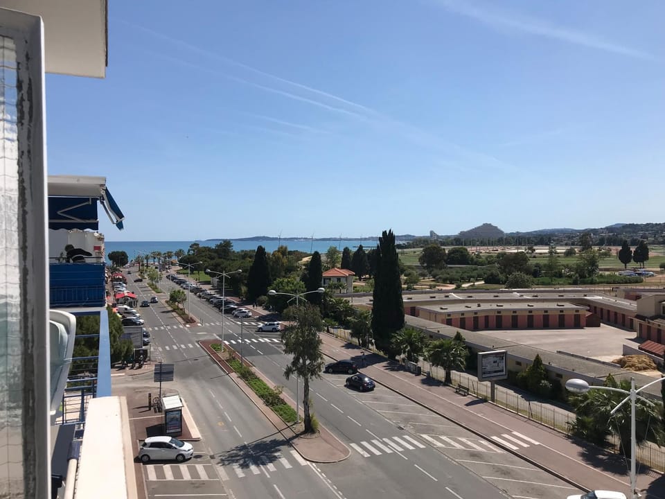 Other, Street view