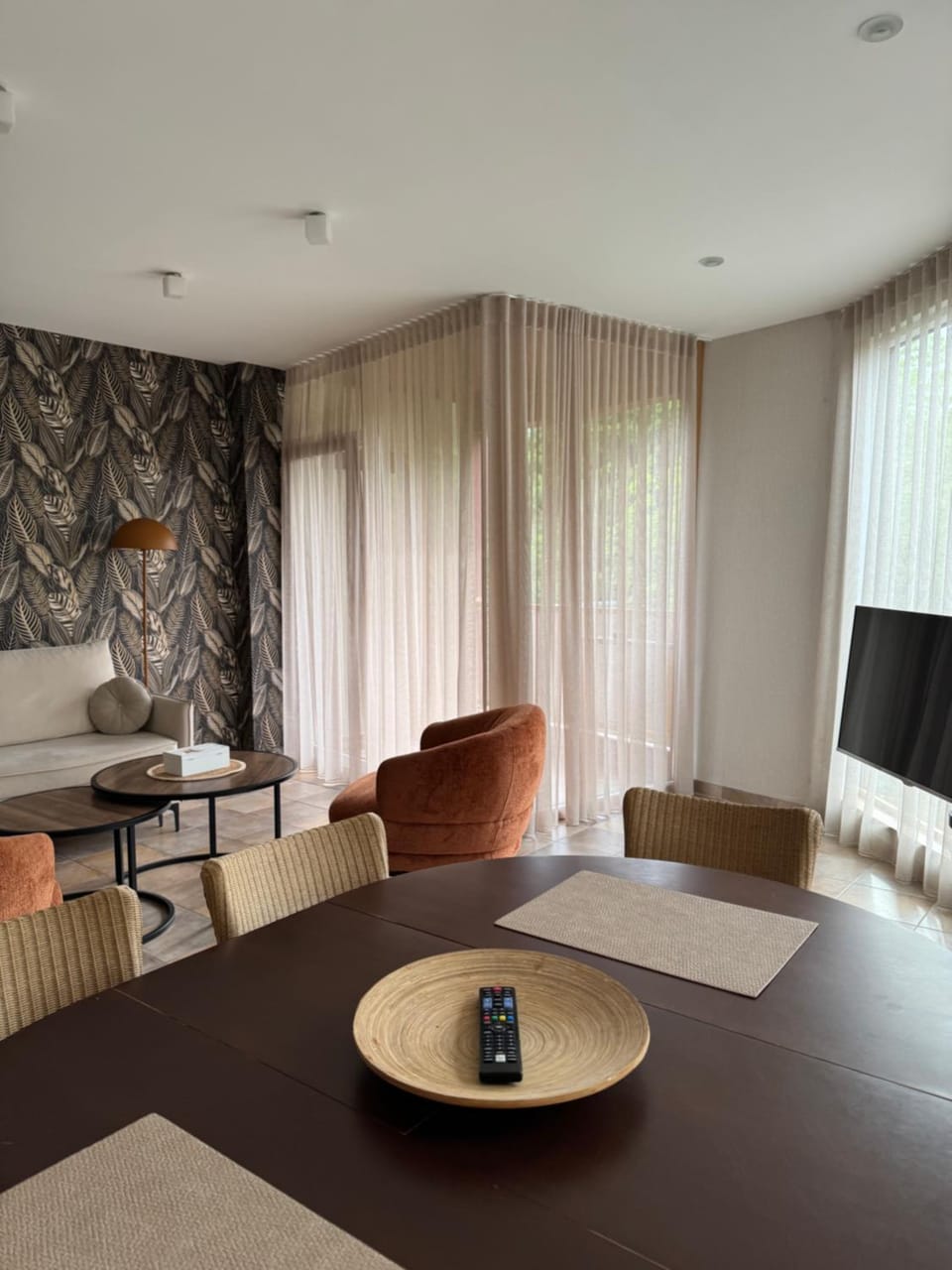 TV and multimedia, Balcony/Terrace, Living room, Seating area