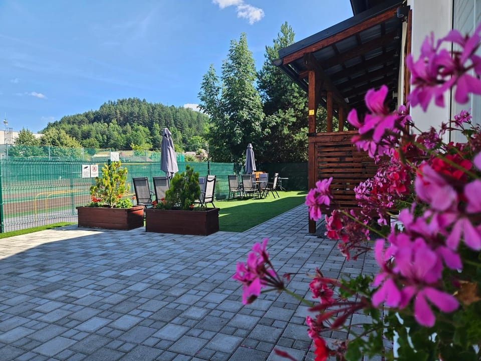 Property building, Garden, Garden view